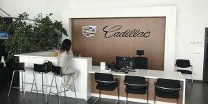 CADILLAC, BRATISLAVA PETRŽALKA